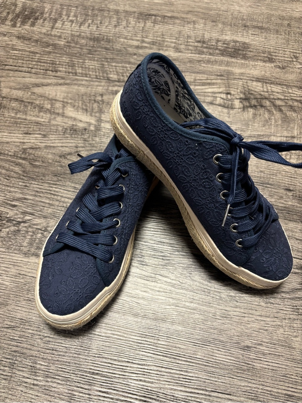 Women’s Navy Lace-Up Casual Sneakers with Lace Overlay